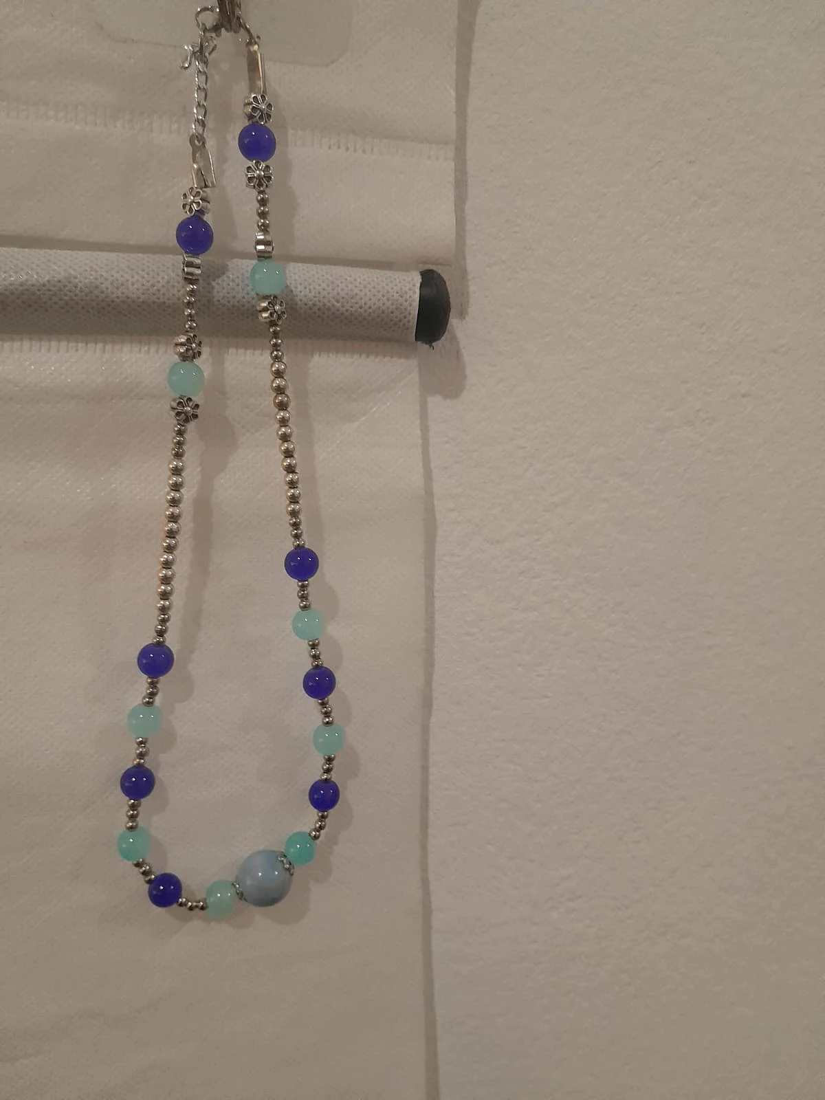 Collar de piedras azules